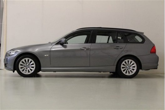 BMW 3-serie Touring - 318i High Executive Aut. [ Panorama Navi Xenon ] - 1