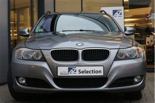 BMW 3-serie Touring - 320i / Panoramadak / Trekhaak - 1