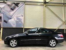 Mercedes-Benz CLK-klasse Coupé - 200 K. Avantgarde Automaat | Leer | Navigatie |
