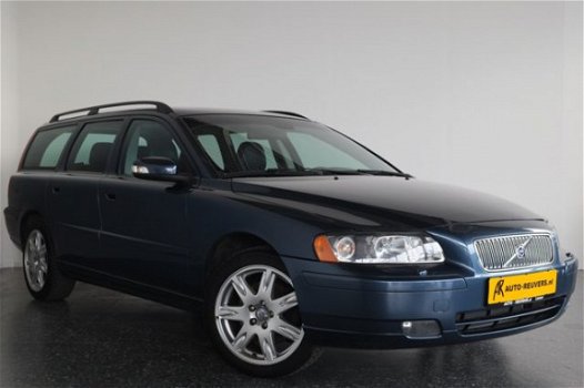 Volvo V70 - 2.4 Automaat Edition / Xenon / Leder - 1