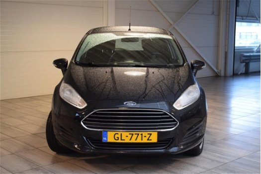 Ford Fiesta - 1.0 65PK STYLE NAVI 5D - 1