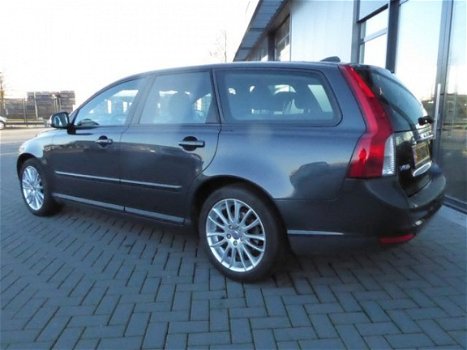 Volvo V50 - 2.0 Sport NAVI, Dealer onderhouden - 1