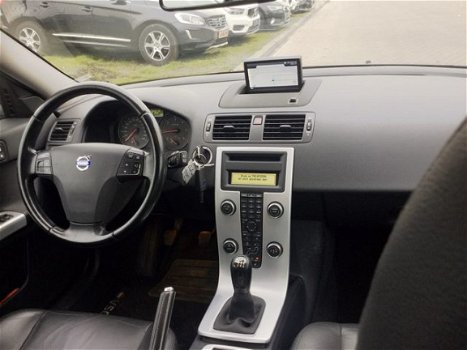 Volvo V50 - 1.6 D2 Business Edition | Leder | Navigatie | LM velgen | Xenon - 1