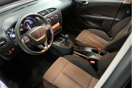 Seat Leon - 1.2 TSI Ecomotive COPA WHITE EDITION / 2011 / STOER - 1