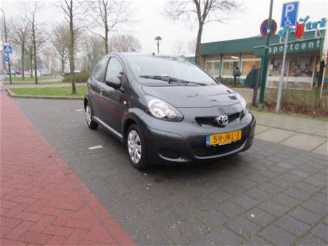 Toyota Aygo - 1.0 12V VVT-I 5DRS Airco - 1