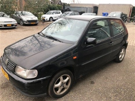 Volkswagen Polo - 1.6 55KW - 1