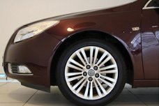 Opel Insignia - 1.4 TURBO 140PK 4DRS BUSINESS NAVI TEL PDC NAP