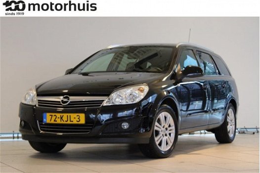 Opel Astra - 1.8 16V STATION AUTOMAAT COSMO LEDER NAVI TEL NAP - 1