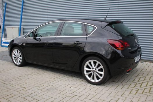 Opel Astra - 1.4 Turbo Sport - 1