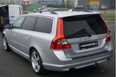 Volvo V70 - 2.5T MOMENTUM GEARTRONIC DIRVER SUPPORT TREKHAAK ELECTRISCHE KLEP