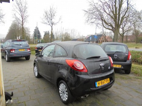 Ford Ka - 1.2 51KW Titanium Airco Lm Vlg Zeer Mooi Nw Apk - 1