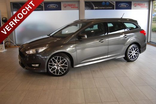 Ford Focus Wagon - 1.0 EcoBoost 140pk ST-Line XENON - 1