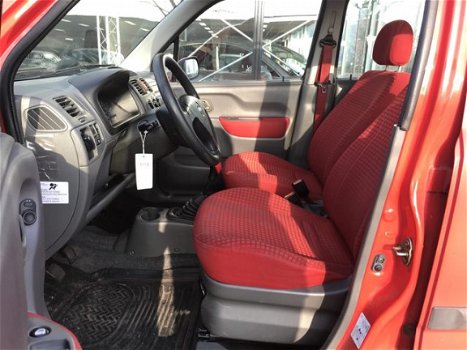 Opel Agila - 1.2-16V Color Edition Stuurbekrachtiging Elektrisch pakket APK 01-2021 - 1