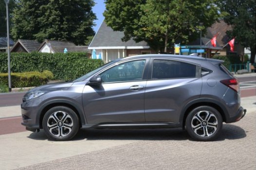 Honda HR-V - 1.6D Executive - All in prijs | Trekhaak afn. | 24 mnd Gar. | Panoramadak - 1