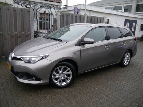 Toyota Auris Touring Sports - 1.8 Hybrid Dynamic - 1