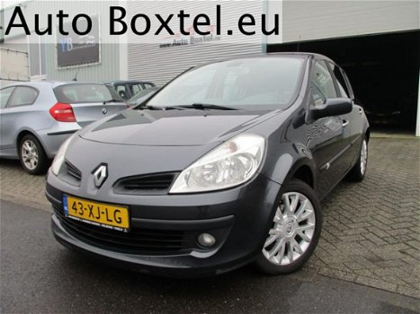 Renault Clio - 1.4 16V Bus. Line Key less clima - 1