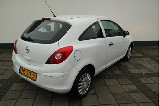 Opel Corsa - 1.2-16V Selection RIJKLAAR PRIJS - 1