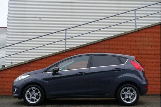 Ford Fiesta - Titanium LPG 1.4 92PK 5Deurs - 1