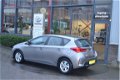 Toyota Auris - 1.8 Hybrid Aspiration - 1 - Thumbnail