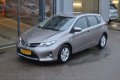 Toyota Auris - 1.8 Hybrid Aspiration - 1 - Thumbnail