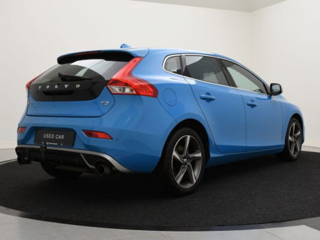 Volvo V40 - T3 R-DESIGN CAM NAVI BLUETOOTH 17INCH - 1