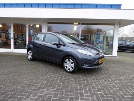 Ford Fiesta - 1.25i TREND 5 DEURS *AIRCO/DEALERONDERHOUDEN - 1