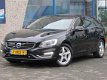 Volvo V60 - 2.4 D6 AWD Plug-In Hybrid Pure Limited Automaat - 1 - Thumbnail