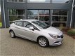 Opel Astra - 1.0 Online Edition navigatie NL-auto - 1 - Thumbnail