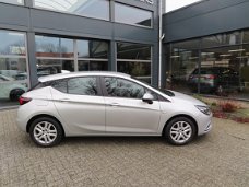 Opel Astra - 1.0 Online Edition navigatie NL-auto