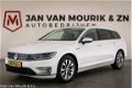 Volkswagen Passat Variant - 1.4 TSI GTE Highline // EX-BTW | LED | TREKHAAK | PANORAMADAK | NAVI | C - 1 - Thumbnail