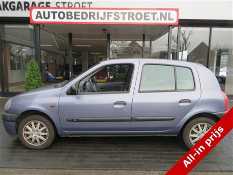 Renault Clio - 1.4 RN | lage kms | 5-deurs | stuurbekr | APK 21-1-2021 - 1