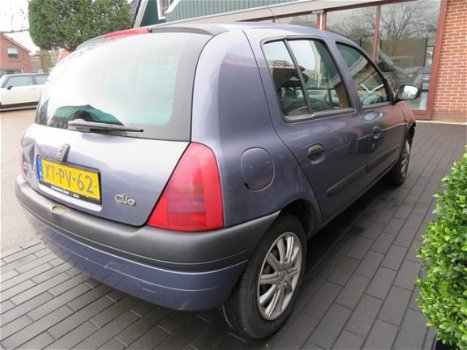 Renault Clio - 1.4 RN | lage kms | 5-deurs | stuurbekr | APK 21-1-2021 - 1