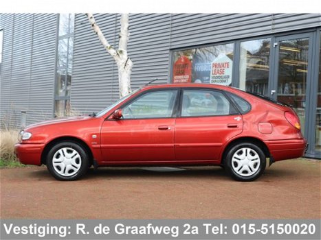 Toyota Corolla - 1.6 VVT-i Terra | Airco | Trekhaak | Elektrische ramen | MEENEEMPRIJS - 1