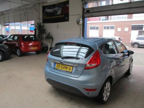 Ford Fiesta - 1.25 Titanium nl auto/nap/key less - 1