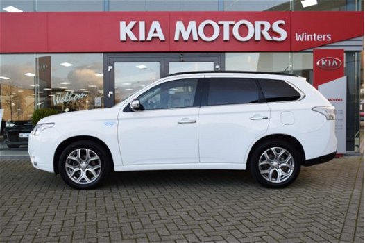 Mitsubishi Outlander - 2.0i PHEV Instyle 4WD Autom. EX.BTW/BPM ECC Navi+Camera Leder SK-dak Trekhaak - 1