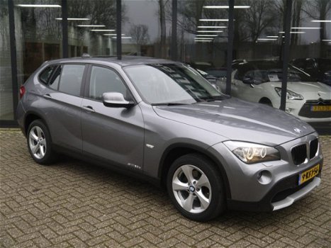 BMW X1 - sDrive20d *Navi*Panoramadak*Xenon*EXPORT/EX.BPM - 1