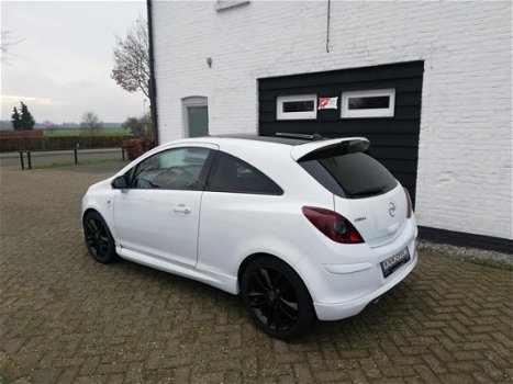 Opel Corsa - LIMITED COLOR EDITION ALL-IN GARANTIE + NWE APK VELE EXTRA'S ALL-IN AFGELEVERD - 1