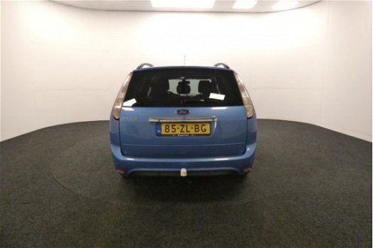 Ford Focus Wagon - 1.6 Titanium 100PK | Navi | Clima | Cruise | Trekhaak | Privacy glass | Voorruitv - 1