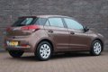 Hyundai i20 - 1.1 CRDi Comfort | Navigatie | Climate control | Cruise control | Achteruitrijcamera | - 1 - Thumbnail