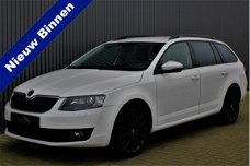 Skoda Octavia Combi - 1.6 TDI Greenline Businessline NAVI XENON LEER 18"