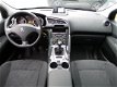 Peugeot 3008 - 1.6 156PK Style met Navigatie en Trekhaak en Panorama - 1 - Thumbnail
