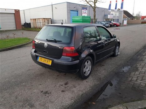 Volkswagen Golf - 1.9 TDI 74kw 3-Drs Airco Bj:2002 NAP - 1