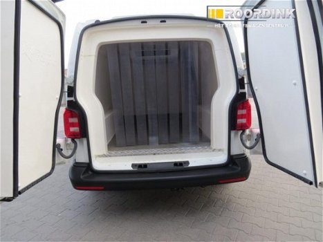 Volkswagen Transporter - 2.0 TDI L2H1 Comfortline T6 Koelwagen, lange wielbasis - 1