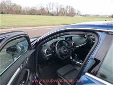 Audi A3 Sportback - E-TRON S-LINE KEYLESS/FULL-LED/NAVI/18''INCH