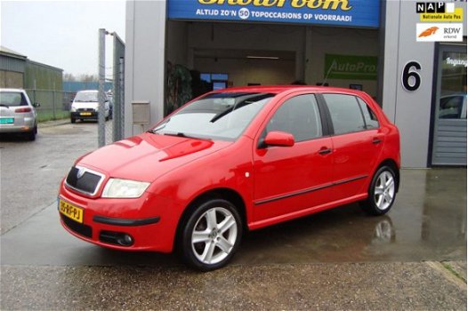 Skoda Fabia - 1.4-16V Elegance *BJ05*AIRCO*LM VELGEN+VELE*ECHT EEN PARELTJE - 1