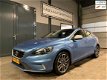 Volvo V40 - 2.0 D2 R-Design Business 1e EIGENAAR/NAVI/XENON - 1 - Thumbnail