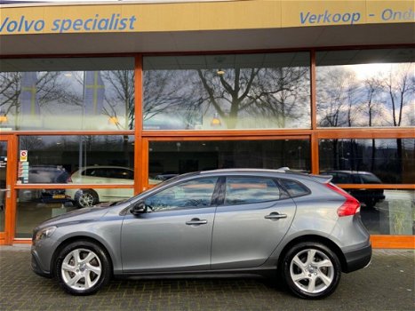 Volvo V40 Cross Country - 2.0 D3 Summum - 1