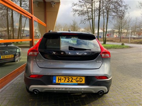 Volvo V40 Cross Country - 2.0 D3 Summum - 1