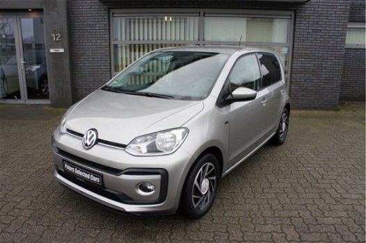 Volkswagen Up! - 1.0 TSI 90pk 5 Deurs Airco/Bluetooth/Stoelverwarming/Velgen - 1