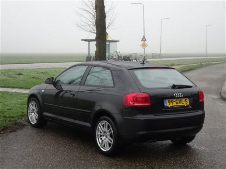 Audi A3 Sportback - 2.0 TDI Attraction Pro Line * Navi * Airco * Nw-Type * SALE - 1